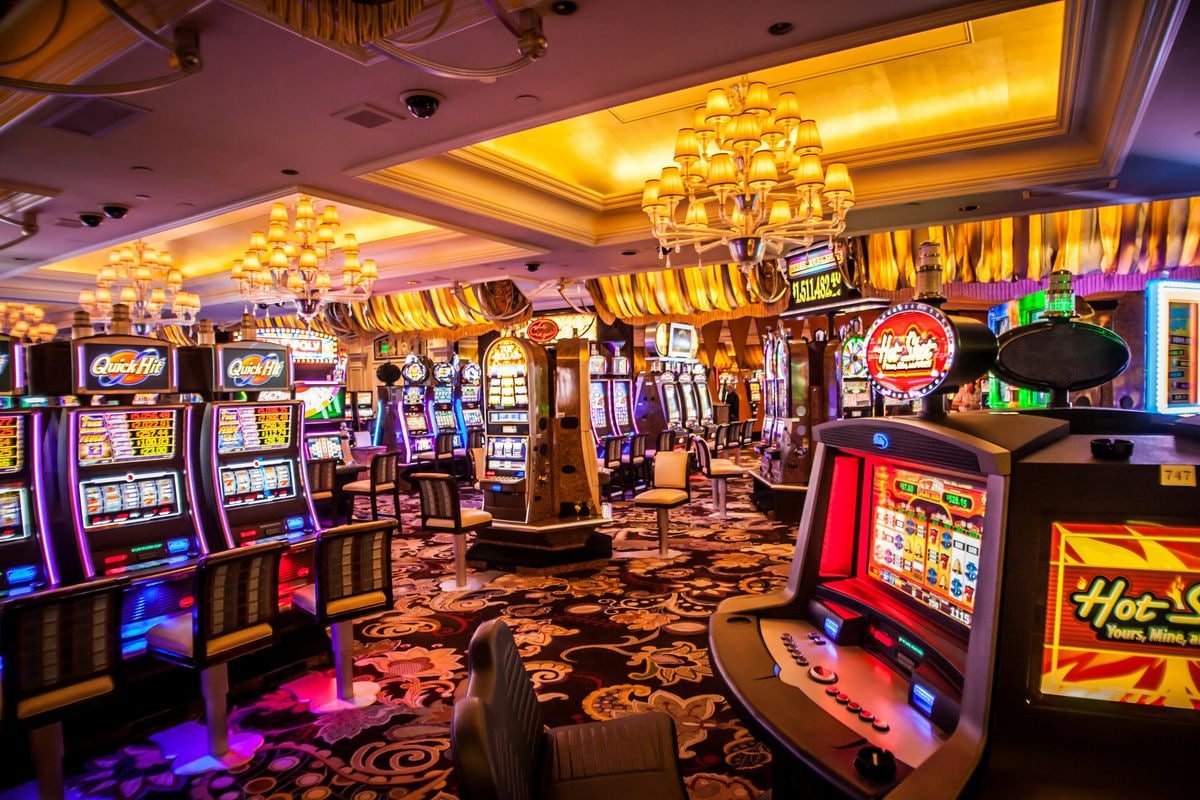 bet711 live casino dealer streaming baccarat on a mobile screen for Filipino players